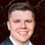 Влад Лавренюк